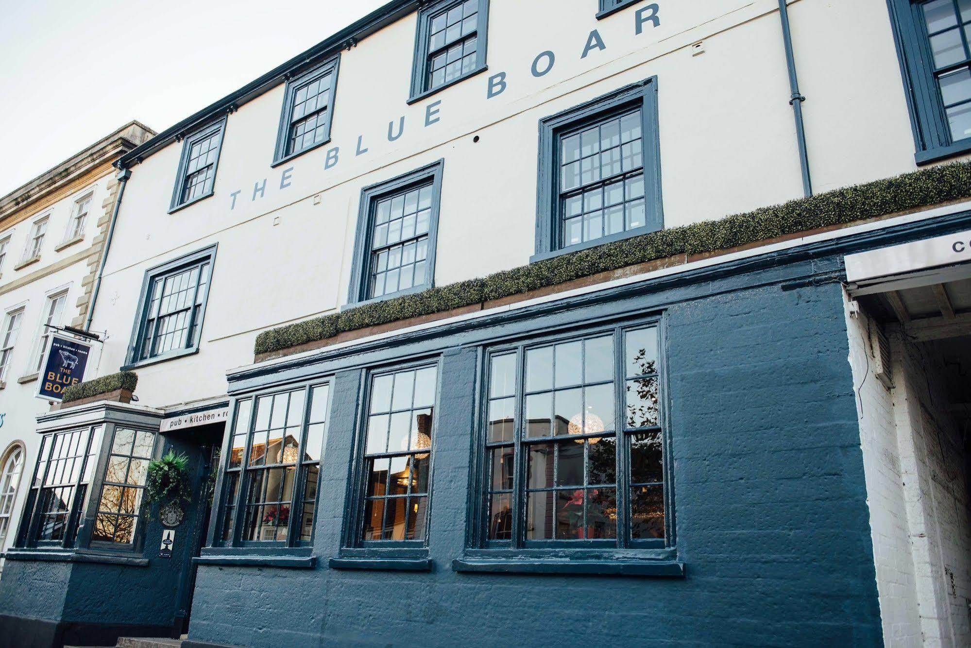 מלון וויטני The Blue Boar מראה חיצוני תמונה